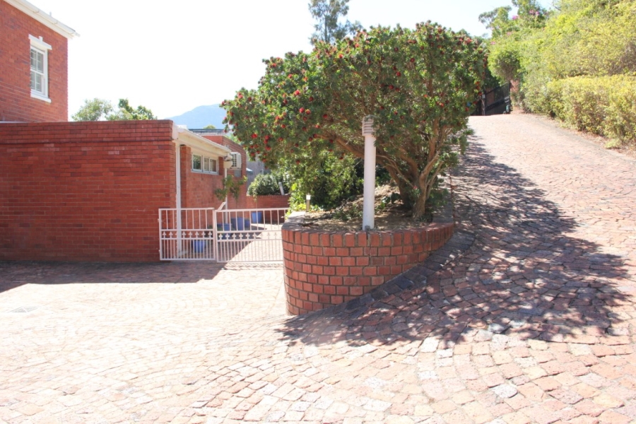 To Let 2 Bedroom Property for Rent in Rome Glen Western Cape